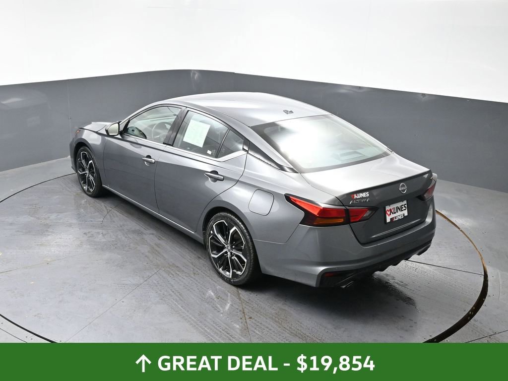 Used 2024 Nissan Altima 2.5 SR image 46