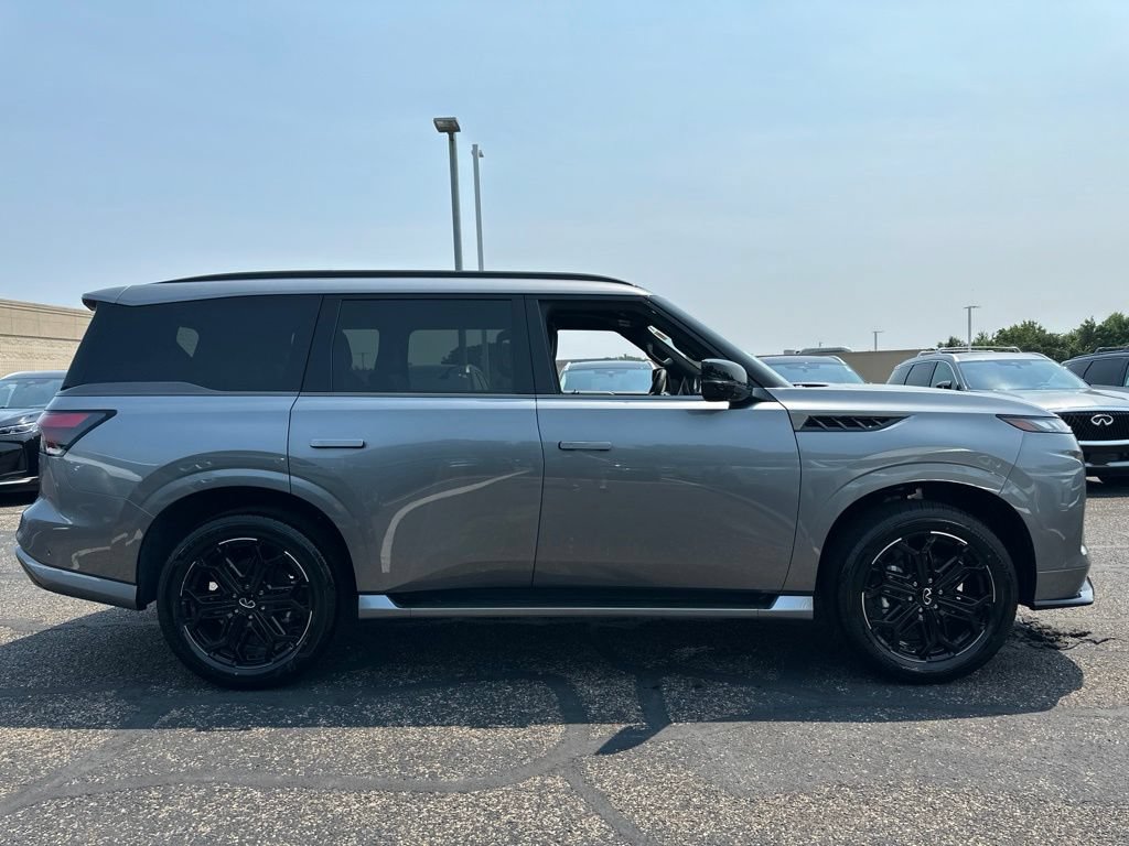 New 2027 INFINITI QX80 Sensory AWD/4WD image 6