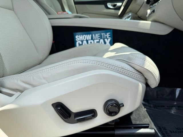 Used 2024 Volvo XC60 B5 Ultimate image 46