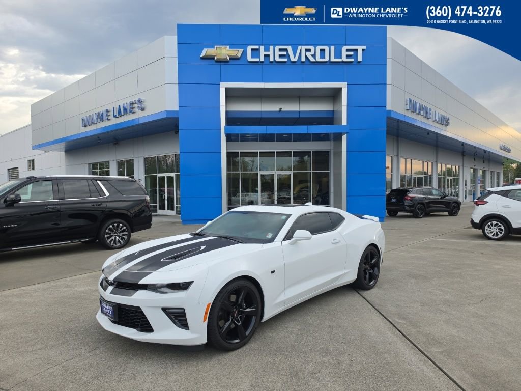 Used 2016 Chevrolet Camaro SS image 1
