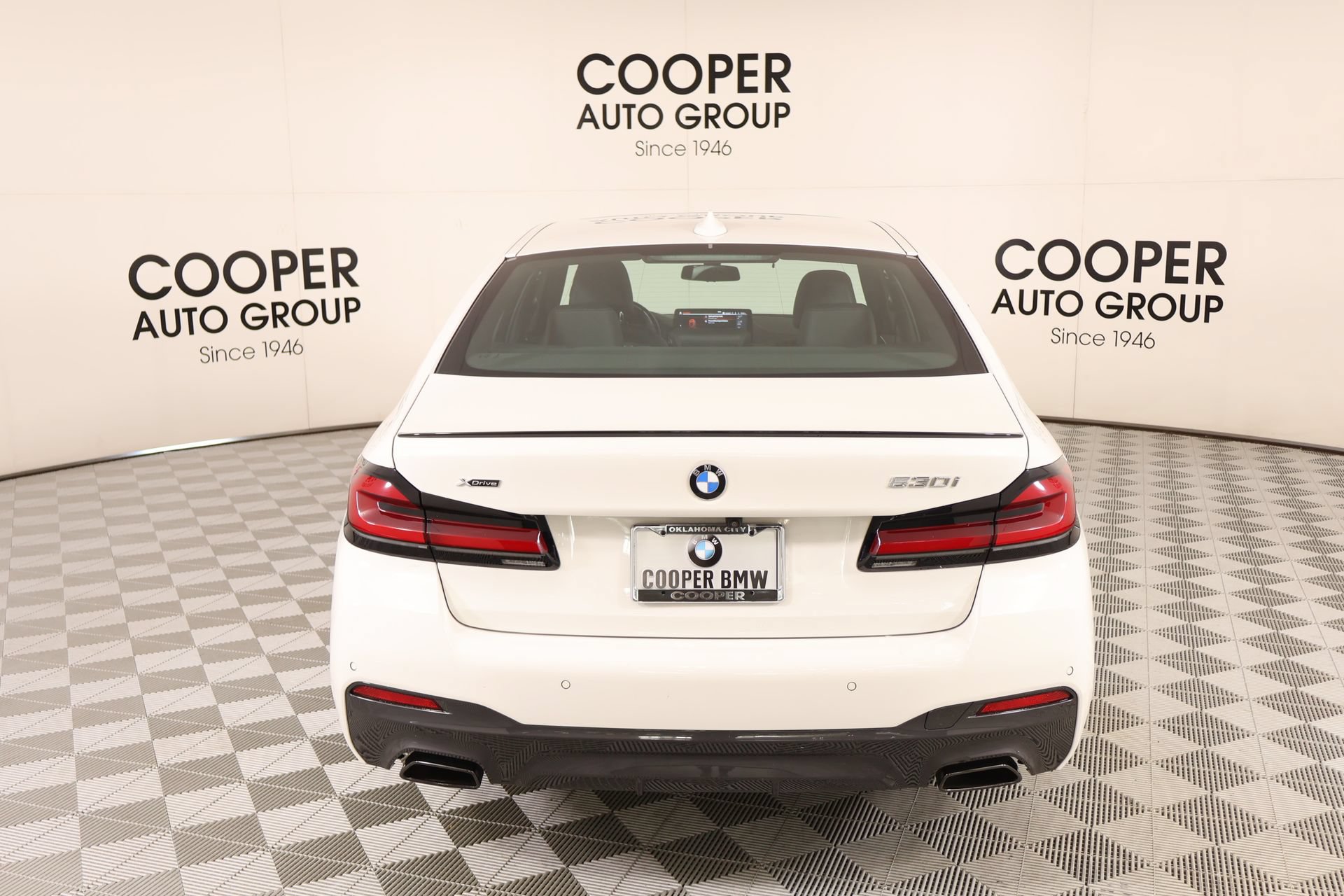 Used 2023 BMW 530i xDrive w/ M Sport Package AWD/4WD image 23