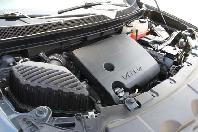 Used 2019 Chevrolet Traverse LT w/ LPO, Floor Liner Package image 14