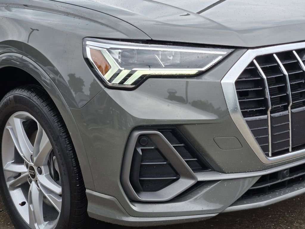 Certified 2024 Audi Q3 2.0T Premium Plus AWD/4WD image 12
