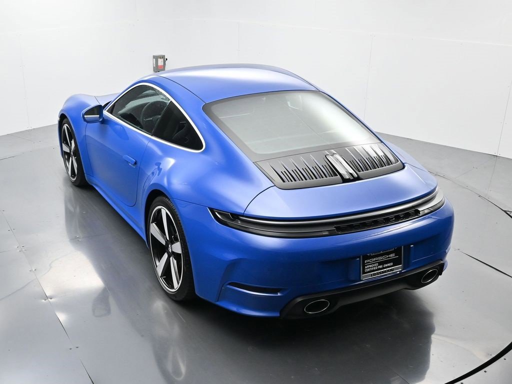 Used 2025 Porsche 911 Carrera image 34