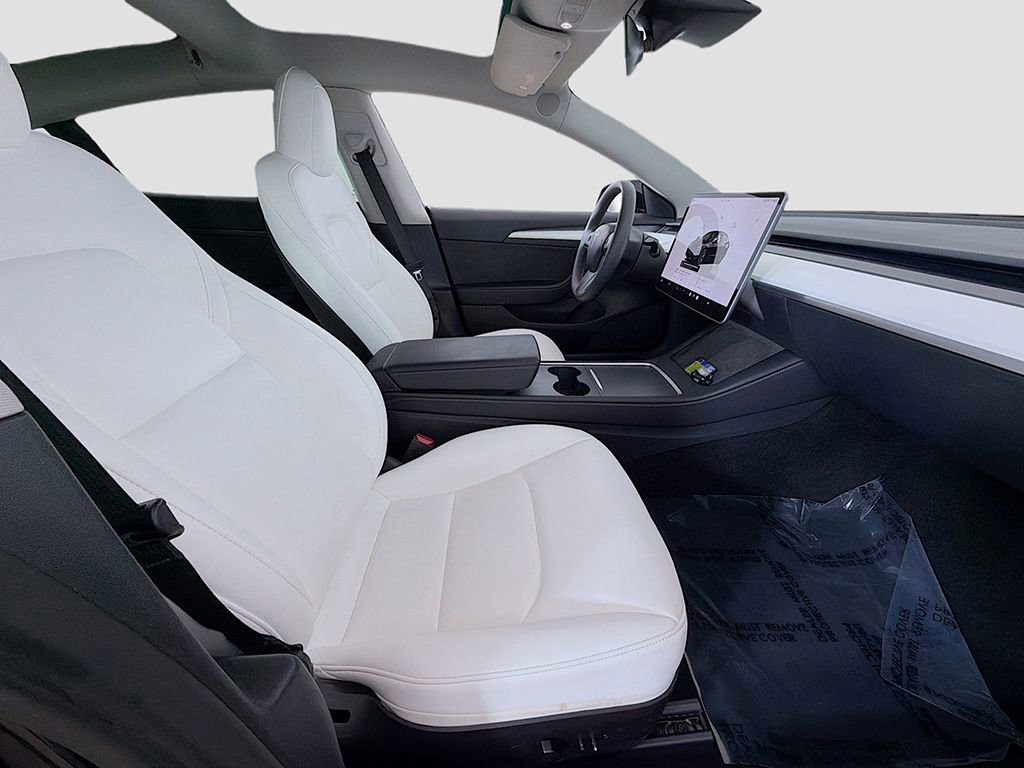 Used 2023 Tesla Model 3 Standard Range image 22