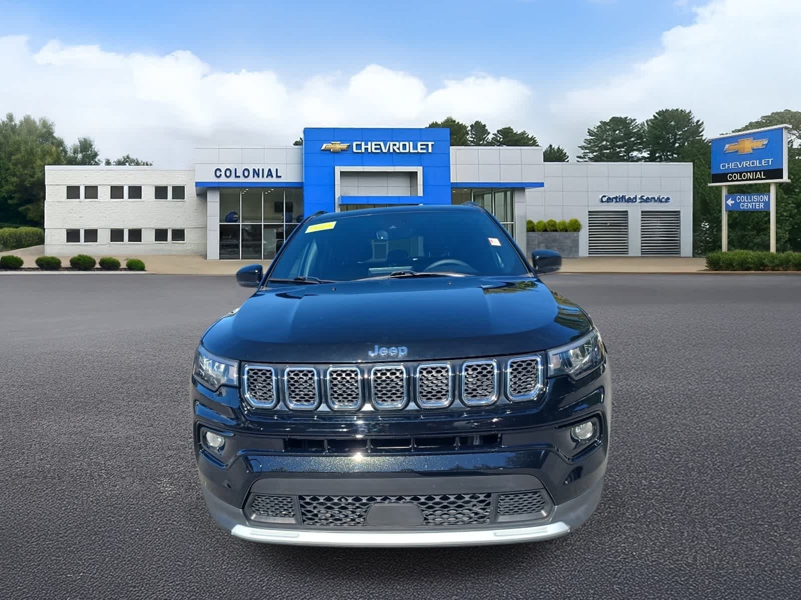 Used 2023 Jeep Compass Limited w/ Sun and Sound Group AWD/4WD image 29