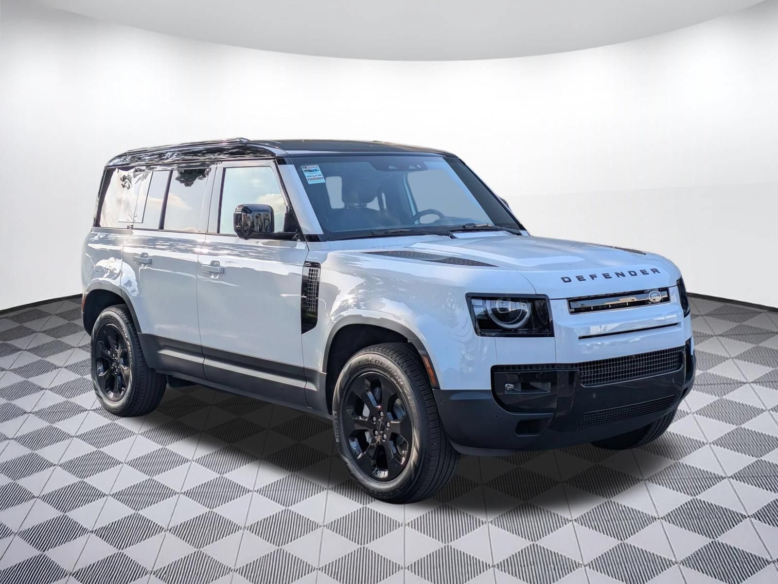 New 2026 Land Rover Defender 110 S AWD/4WD image 7