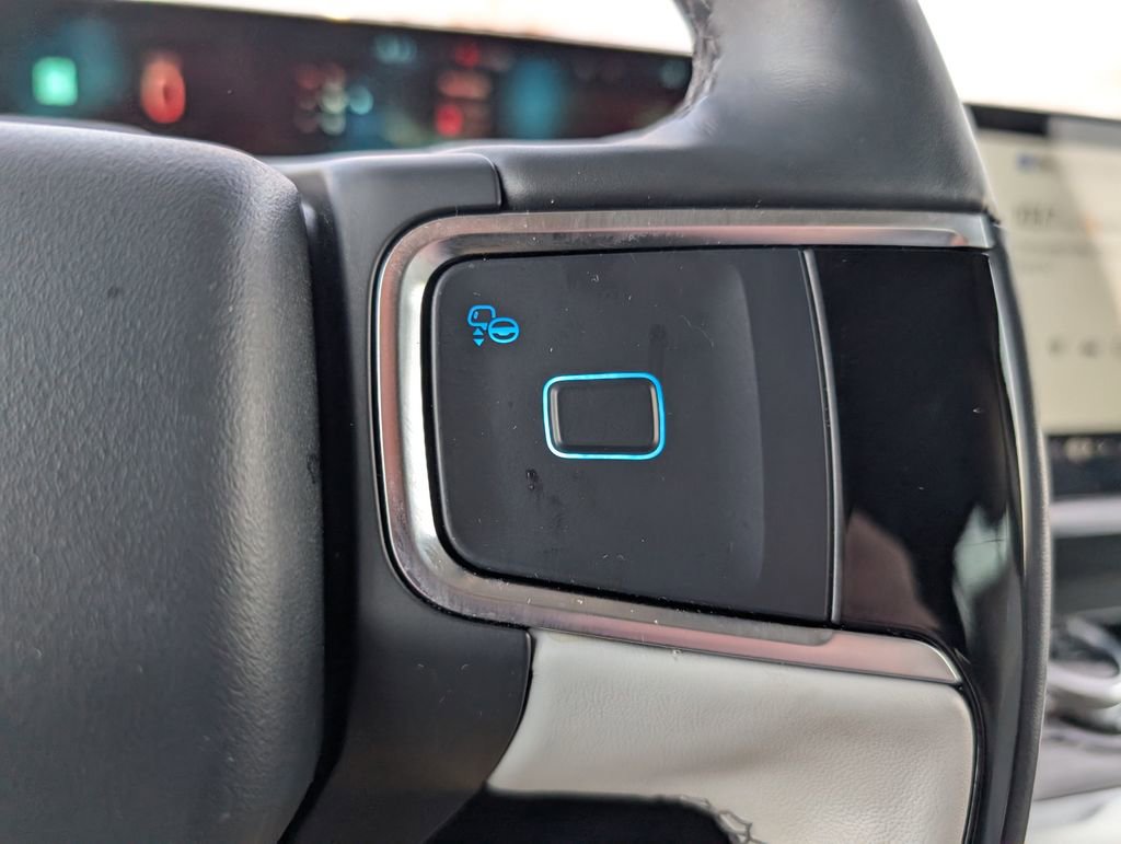 Used 2025 Ford Expedition Max Platinum image 17