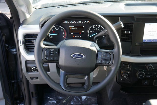 New 2026 Ford F250 XLT w/ FX4 Off-Road Package image 15