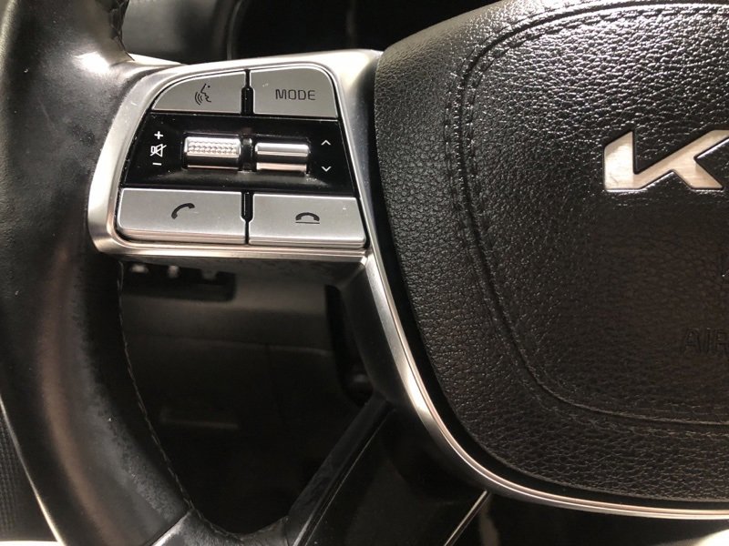 Used 2022 Kia Telluride SX w/ SX Prestige Package image 24