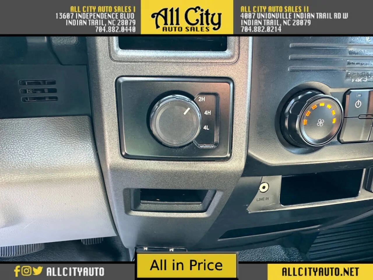 Used 2017 Ford F550 4x4 Crew Cab Super Duty image 32