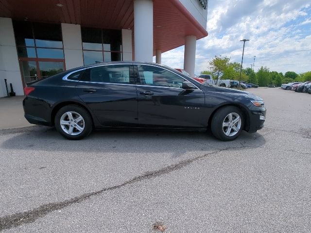Used 2023 Chevrolet Malibu LS FWD image 28