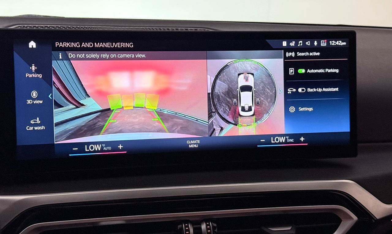 Used 2024 BMW 330i xDrive Sedan AWD/4WD image 33