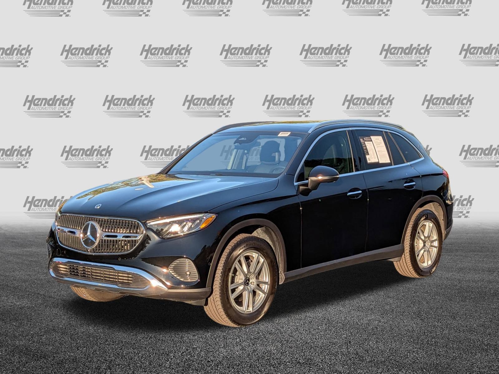 Certified 2025 Mercedes-Benz GLC 300 4MATIC image 5