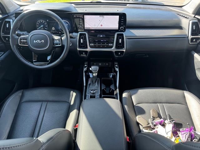 Certified 2023 Kia Sorento SX AWD/4WD image 19