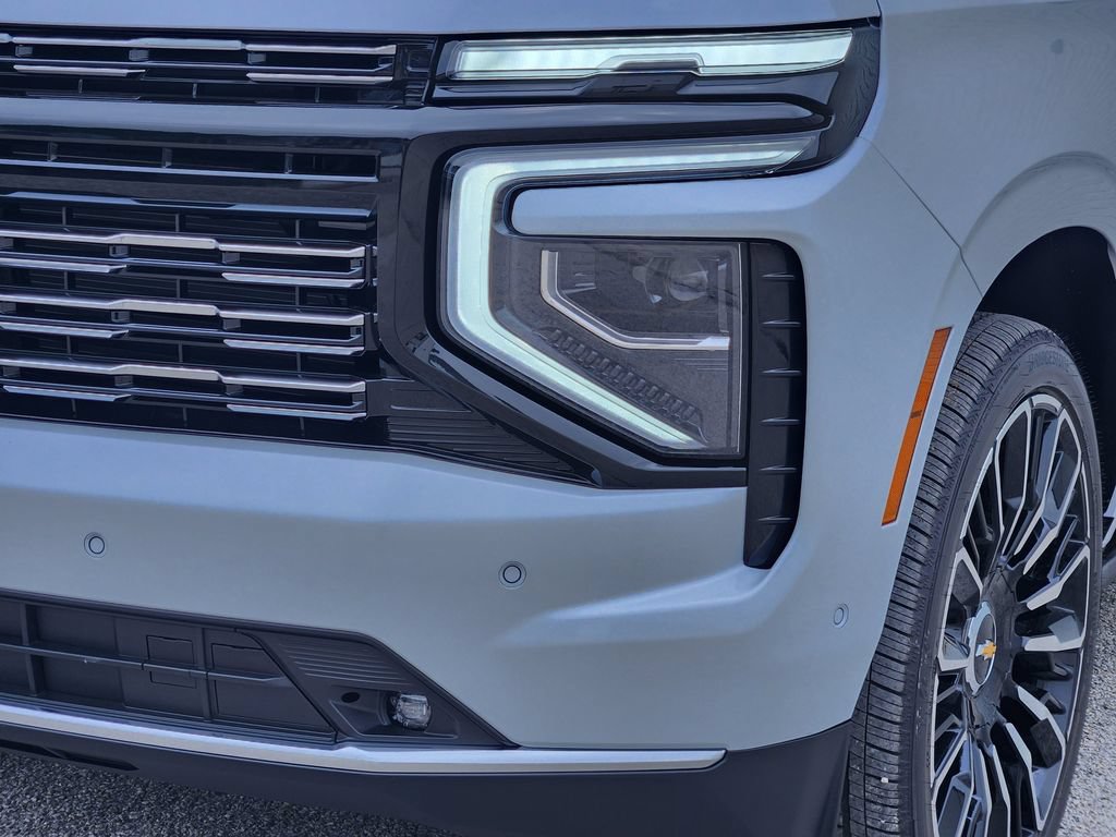 New 2026 Chevrolet Tahoe High Country AWD/4WD image 6