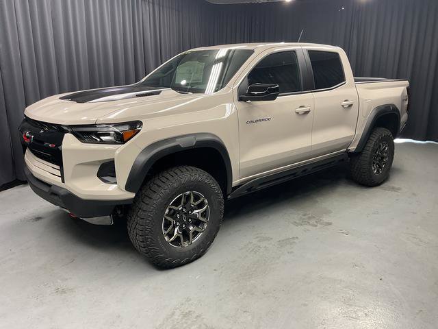 New 2026 Chevrolet Colorado ZR2 AWD/4WD image 3