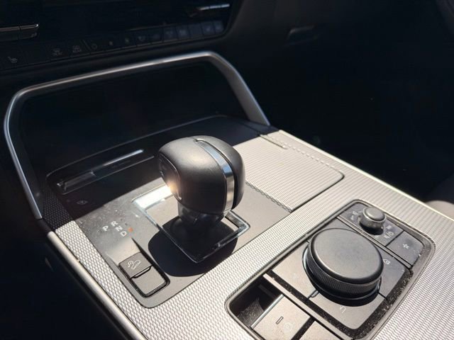 Used 2024 MAZDA CX-90 Plug-In Hybrid w/ Preferred AWD/4WD image 20