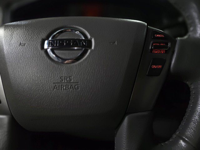 Used 2021 Nissan NV 3500 SL image 18