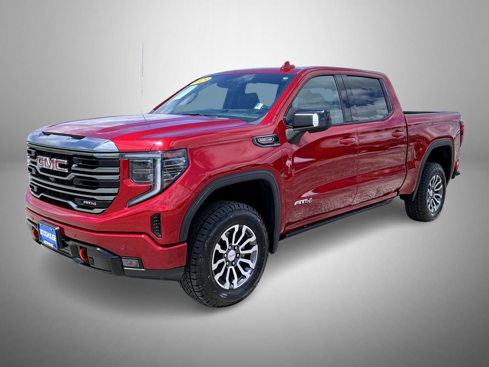 Certified 2023 GMC Sierra 1500 AT4 w/ Technology Package AWD/4WD image 1