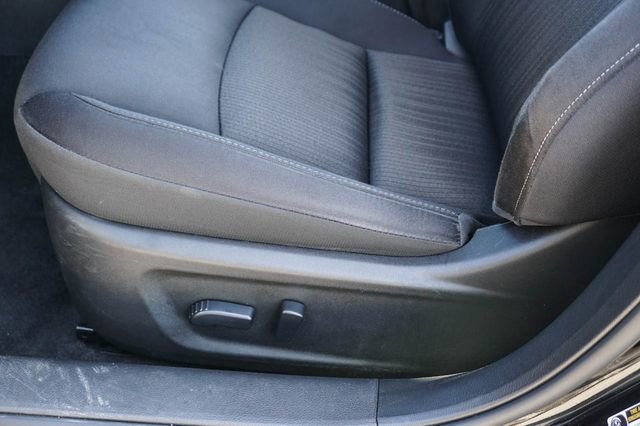 Used 2024 Nissan Altima 2.5 SV FWD image 12