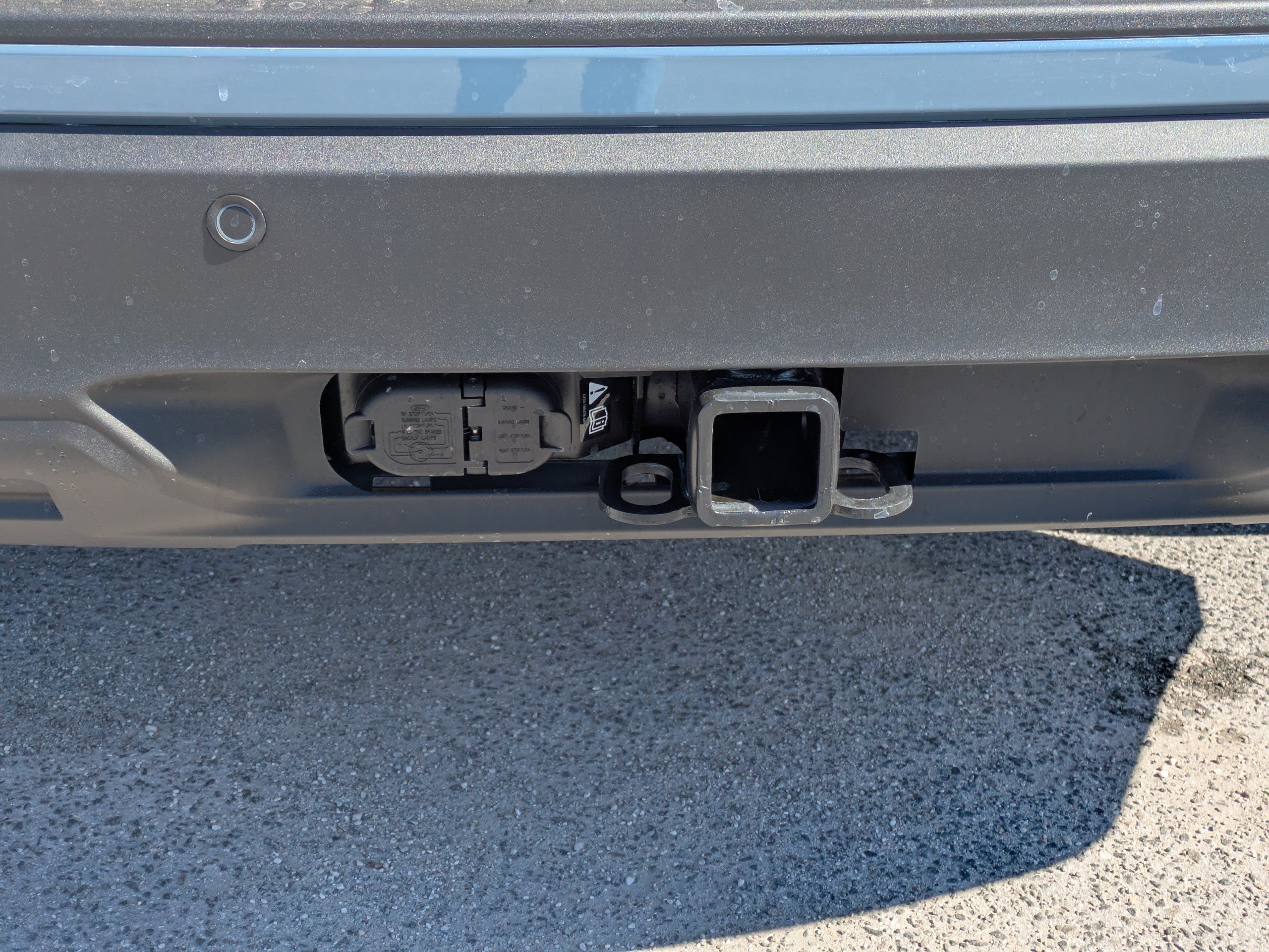 New 2026 Ford Explorer Active RWD image 9