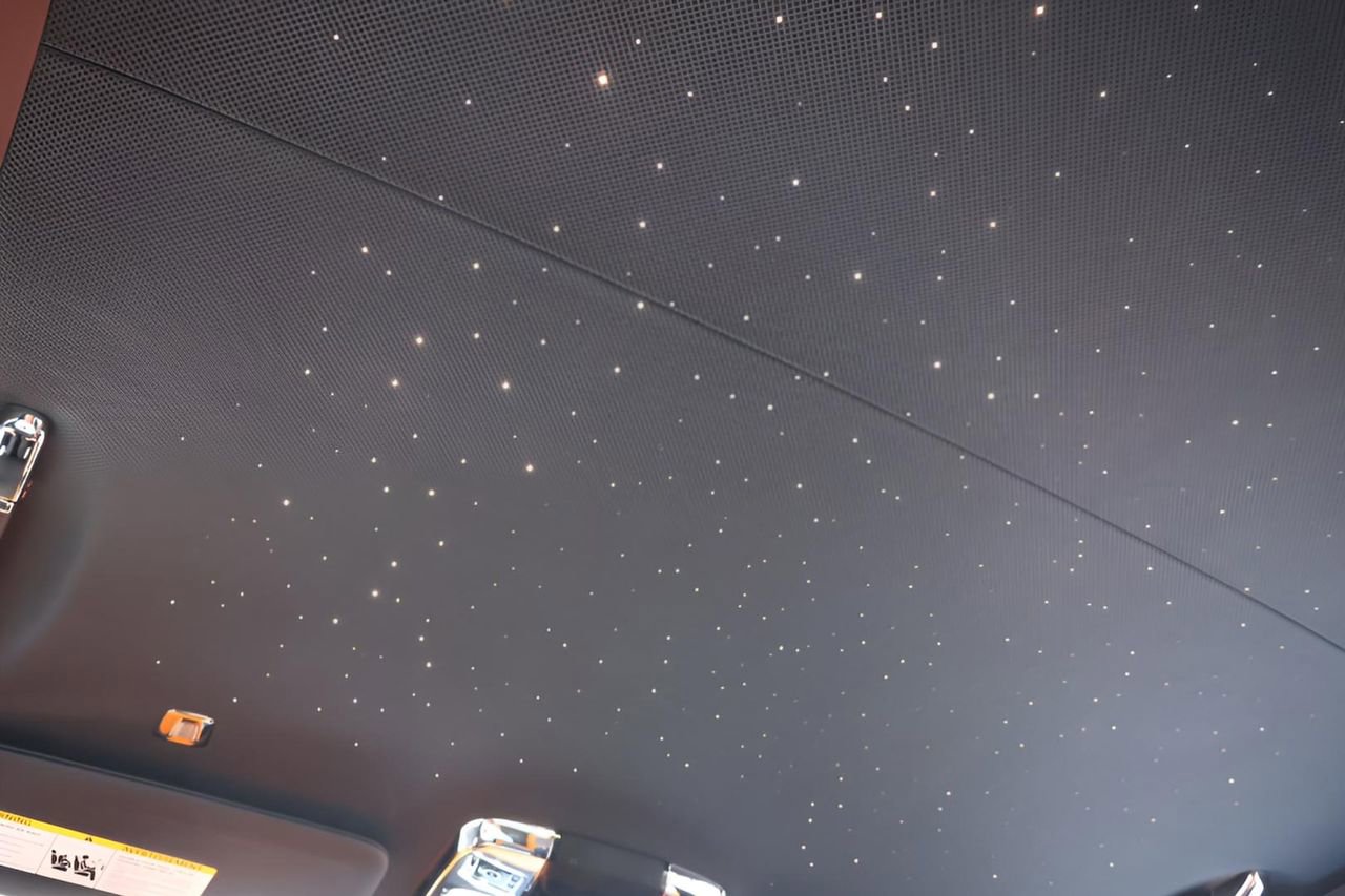 New 2026 Rolls-Royce Spectre Black Badge image 33