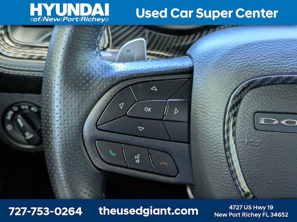 Used 2023 Dodge Challenger R/T w/ Plus Package RWD image 33