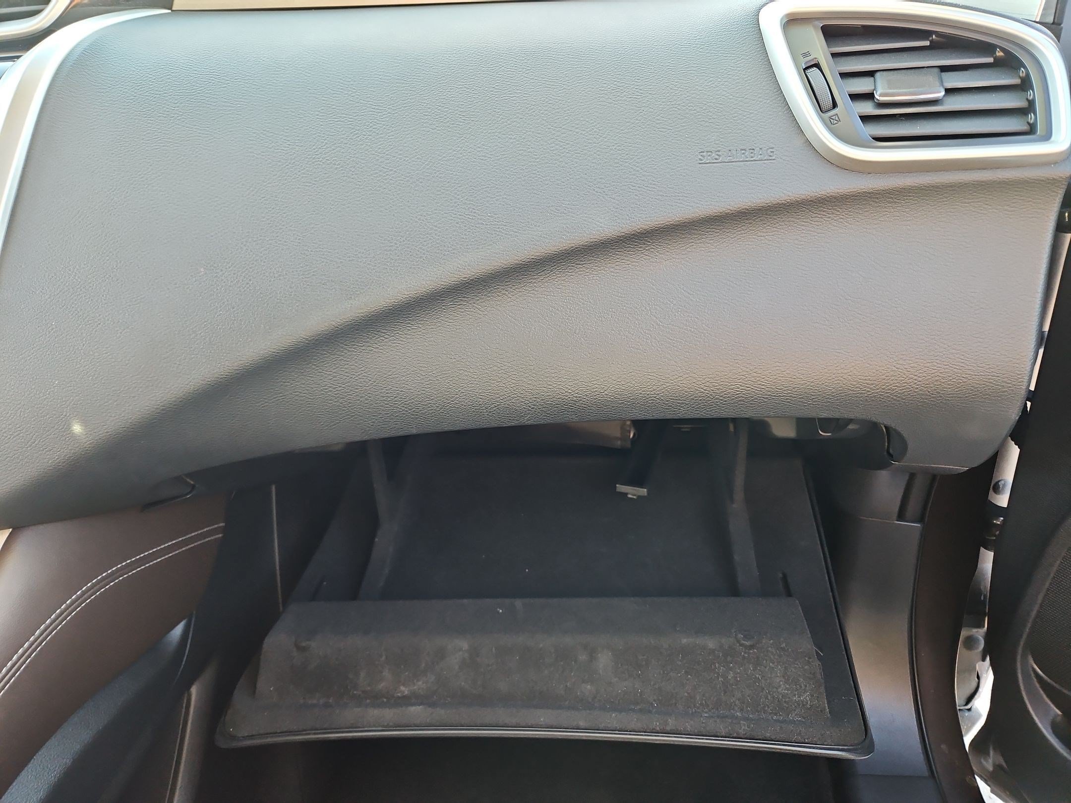 Used 2015 Nissan Murano Platinum w/ Platinum Technology Package FWD image 33