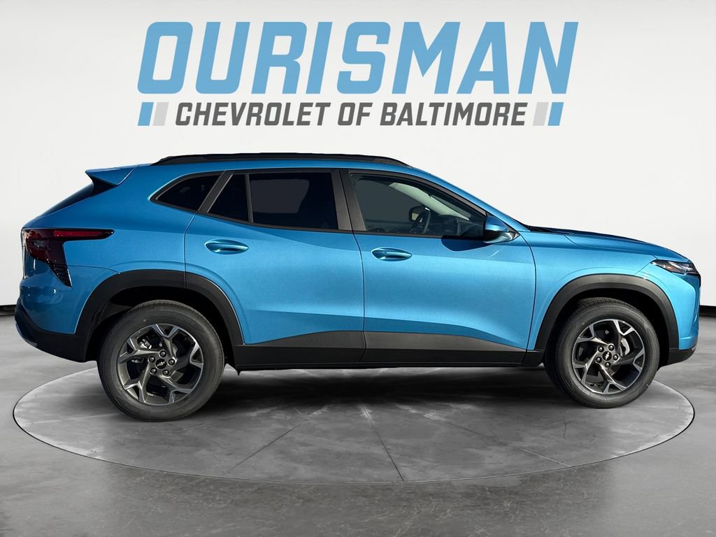 New 2026 Chevrolet Trax LT w/ Sunroof Package image 7