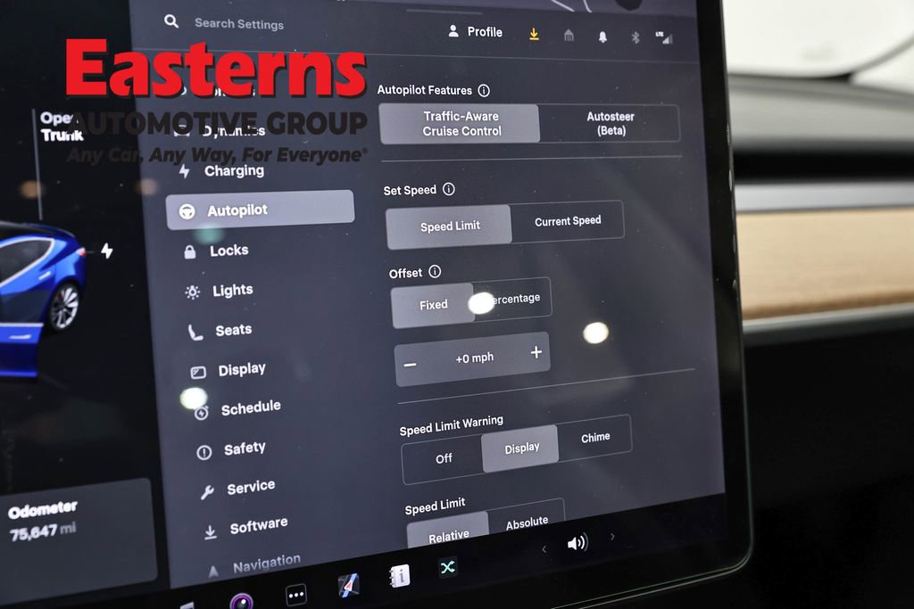 Used 2018 Tesla Model 3 Performance image 15