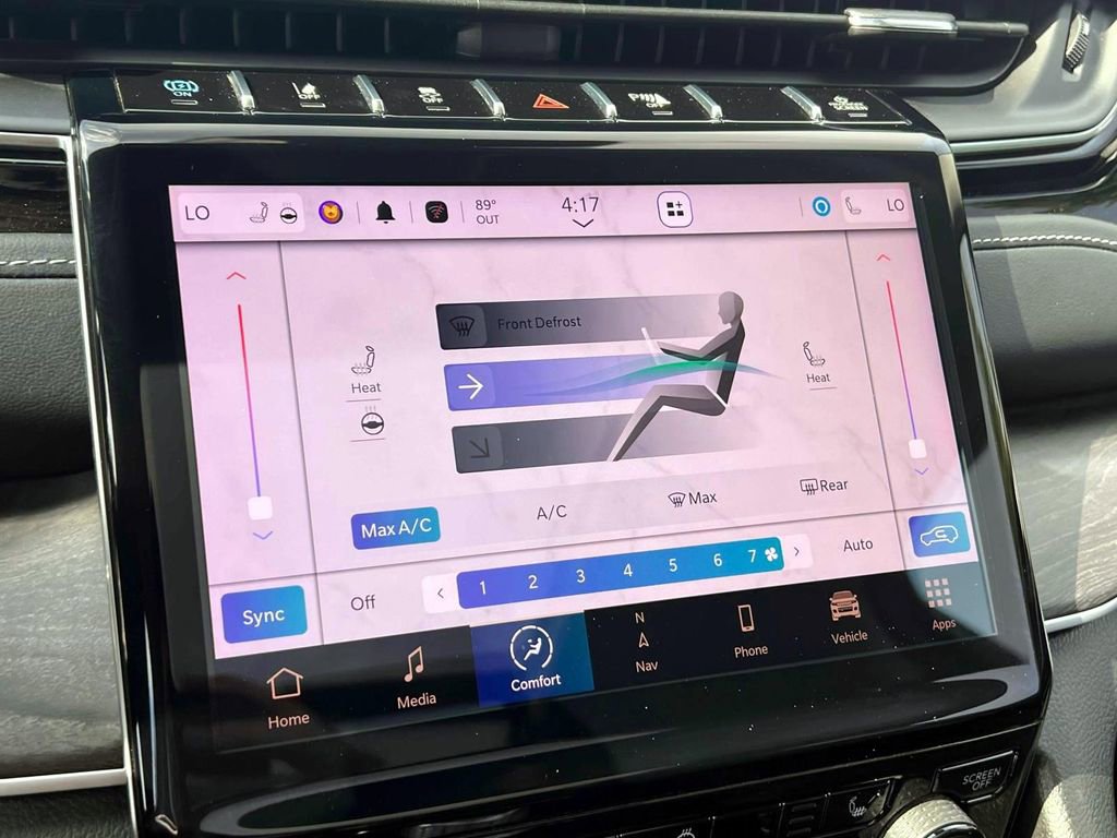 Used 2022 Jeep Grand Cherokee Limited 4xe image 32