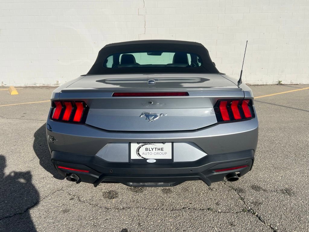Used 2024 Ford Mustang Premium RWD image 4