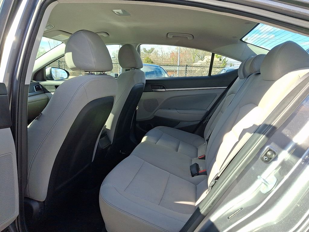 Used 2018 Hyundai Elantra SEL image 10