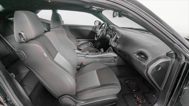 Used 2022 Dodge Challenger GT RWD image 19