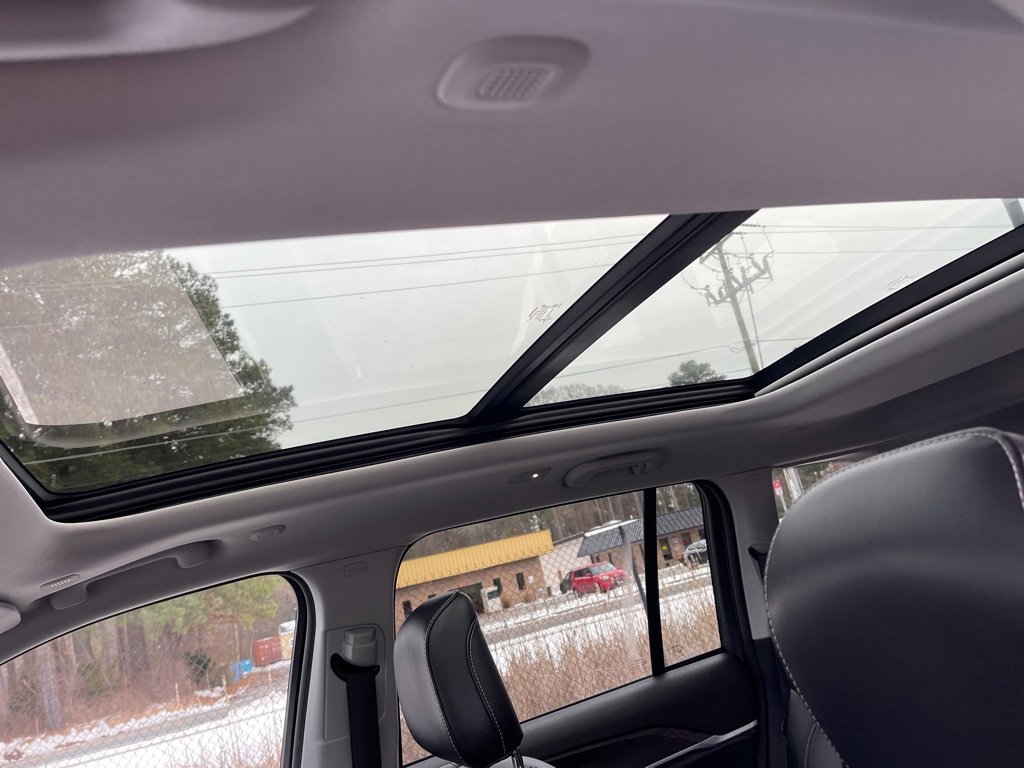 Used 2023 Jeep Grand Cherokee 4WD 4xe image 22