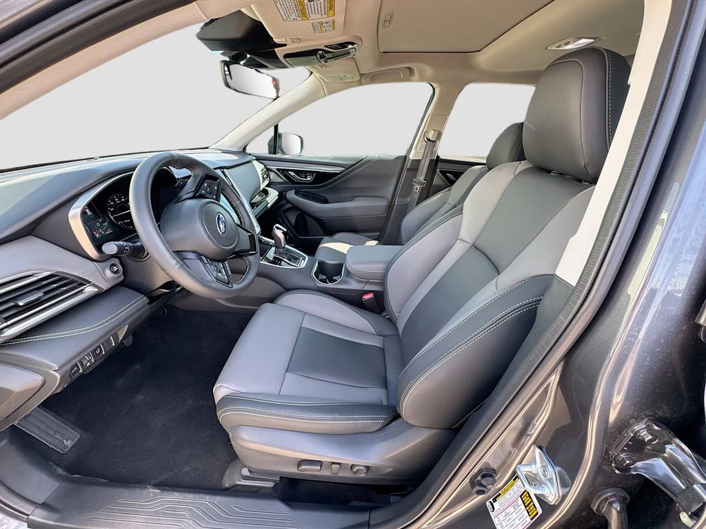 Certified 2025 Subaru Outback Onyx Edition image 29