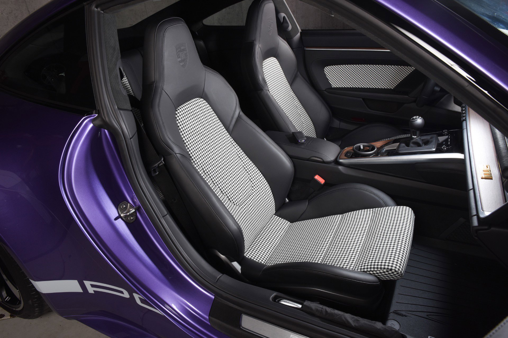 Used 2023 Porsche 911 Sport Classic image 18