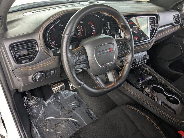 Certified 2023 Dodge Durango R/T w/ Hemi Orange Plus Package image 10