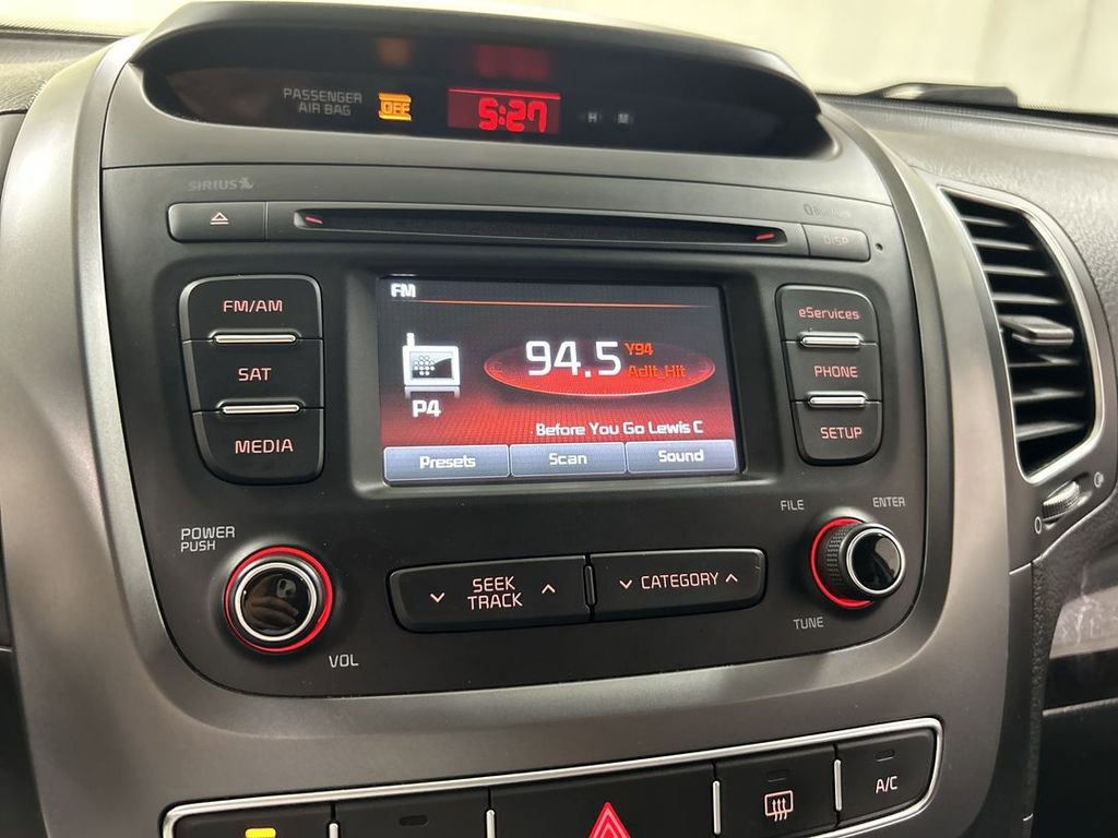 Used 2015 Kia Sorento LX AWD/4WD image 14