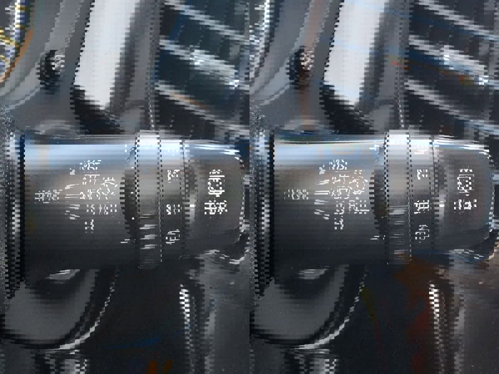 Used 2017 Mitsubishi Outlander SE image 28