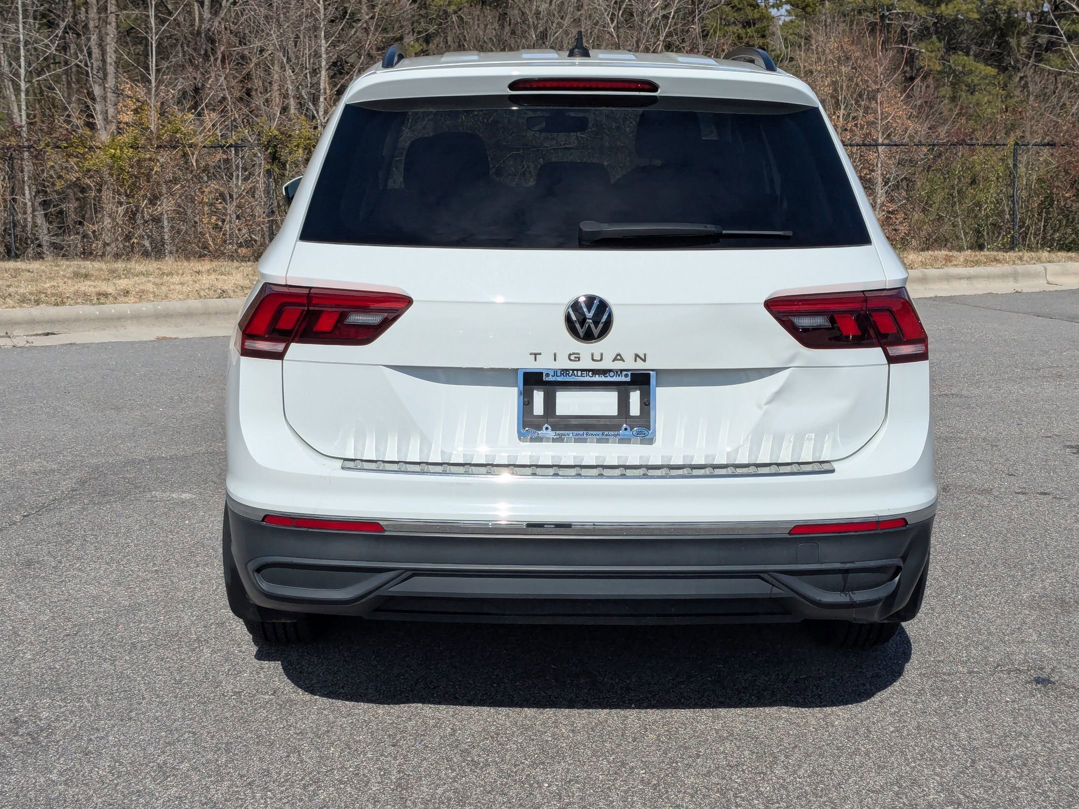 Used 2023 Volkswagen Tiguan S image 7
