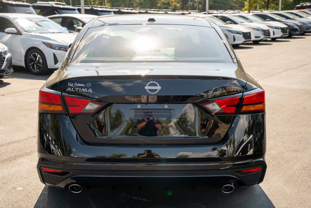 New 2025 Nissan Altima 2.5 SR image 5