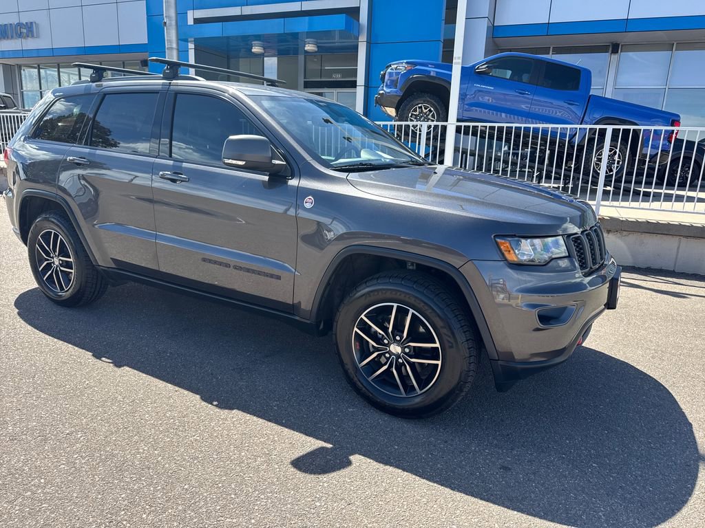 Used 2017 Jeep Grand Cherokee Trailhawk image 7