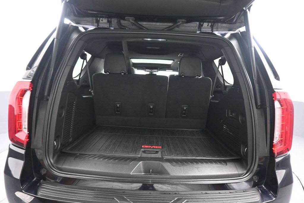 Used 2022 GMC Yukon XL SLT w/ SLT Premium Package AWD/4WD image 65