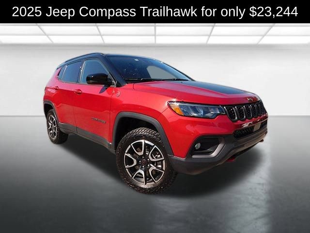 Used 2025 Jeep Compass Trailhawk