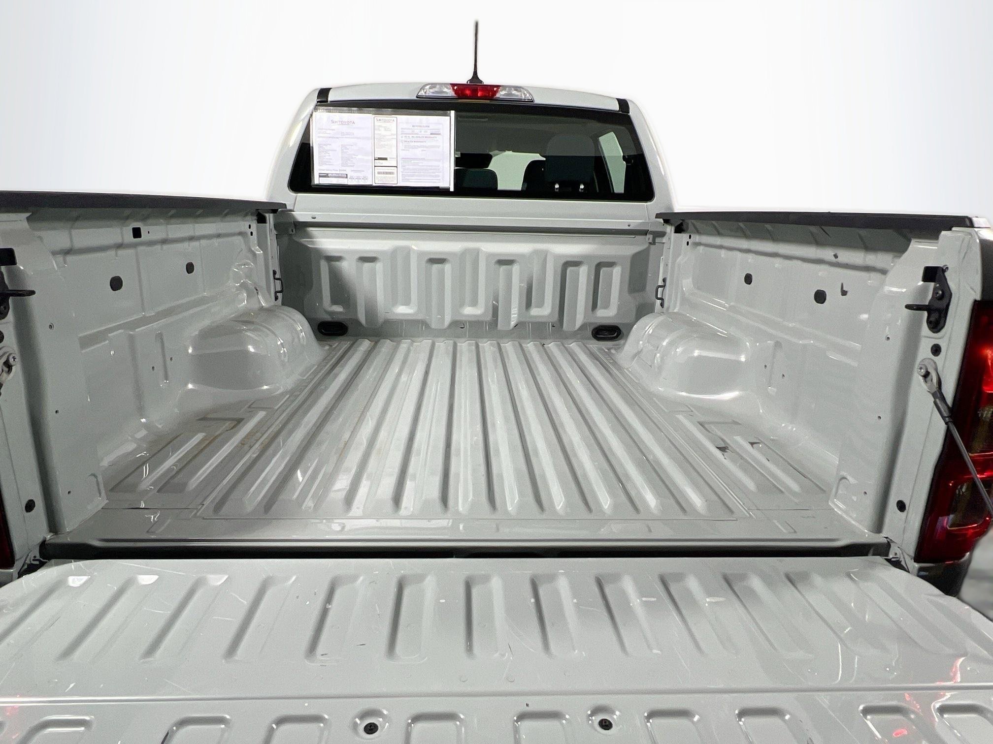 Used 2022 Ford Ranger XL w/ Equipment Group 101A High AWD/4WD image 33