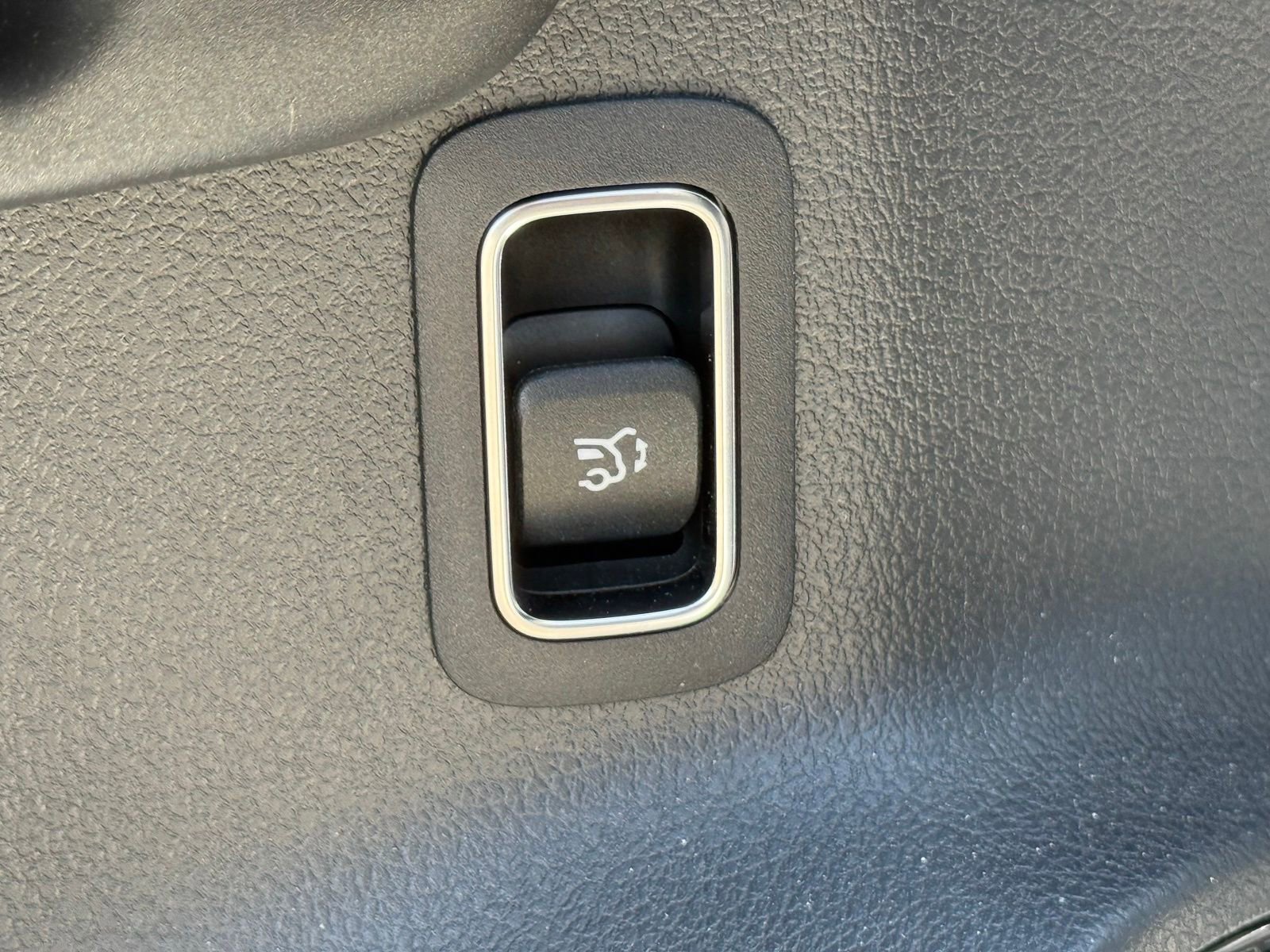 Used 2026 Mercedes-Benz GLA 250 image 24