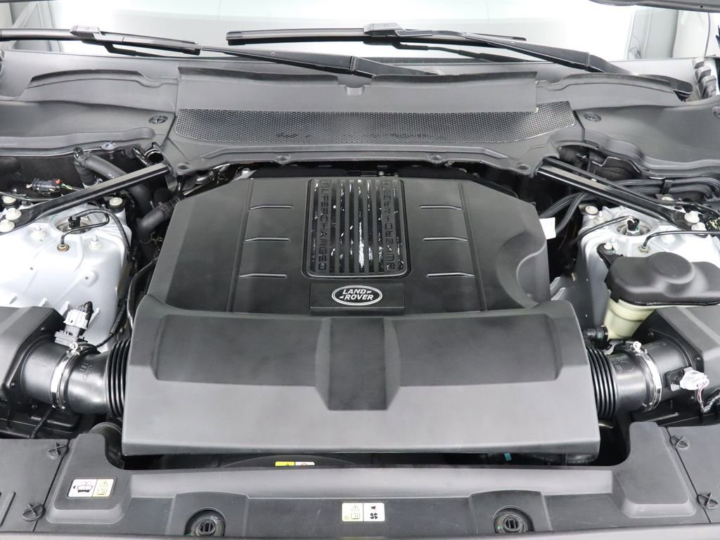 Used 2019 Land Rover Range Rover Long Wheelbase Supercharged image 9