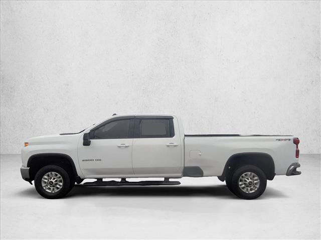 Used 2022 Chevrolet Silverado 2500 LT w/ Convenience Package AWD/4WD image 9